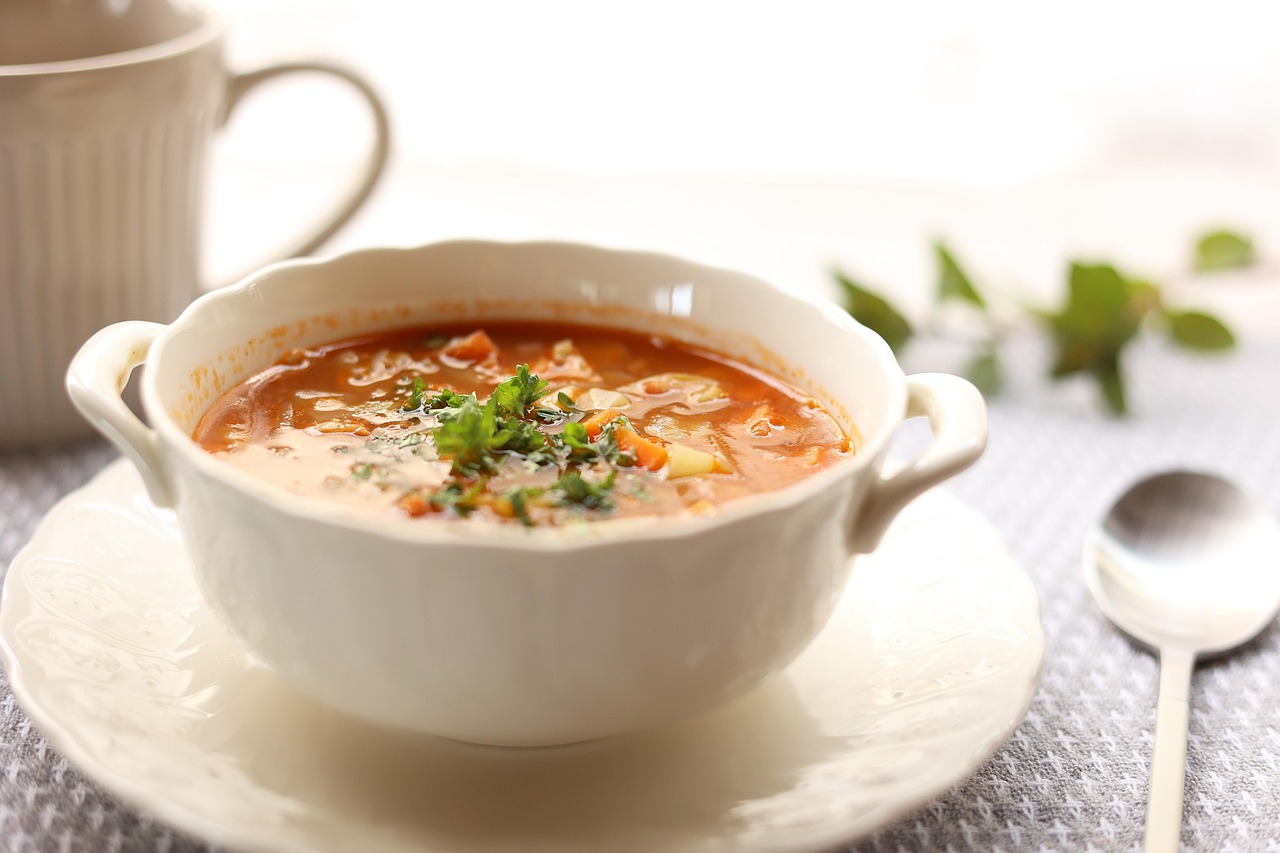 entdecken sie unsere köstlichen suppenrezepte, perfekt für jeden geschmack und jede jahreszeit. einfach zuzubereiten und unglaublich lecker!